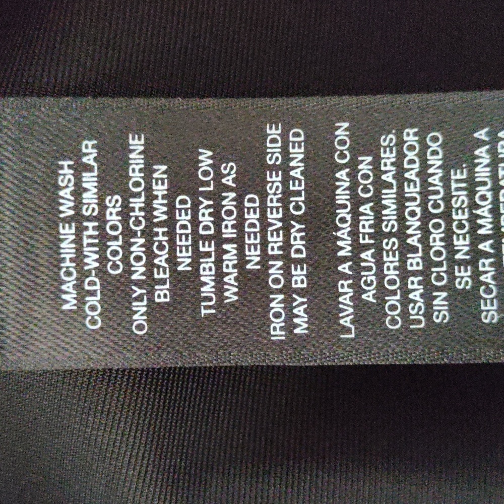 6135 Chico's Travelers Collection black velvet tank top 1 M - Picture 9 of 9